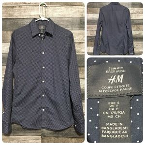 H&M Slim Fit Non Iron Polka Dot Button Up Shirt Men’s S Gray Blue Lightweight